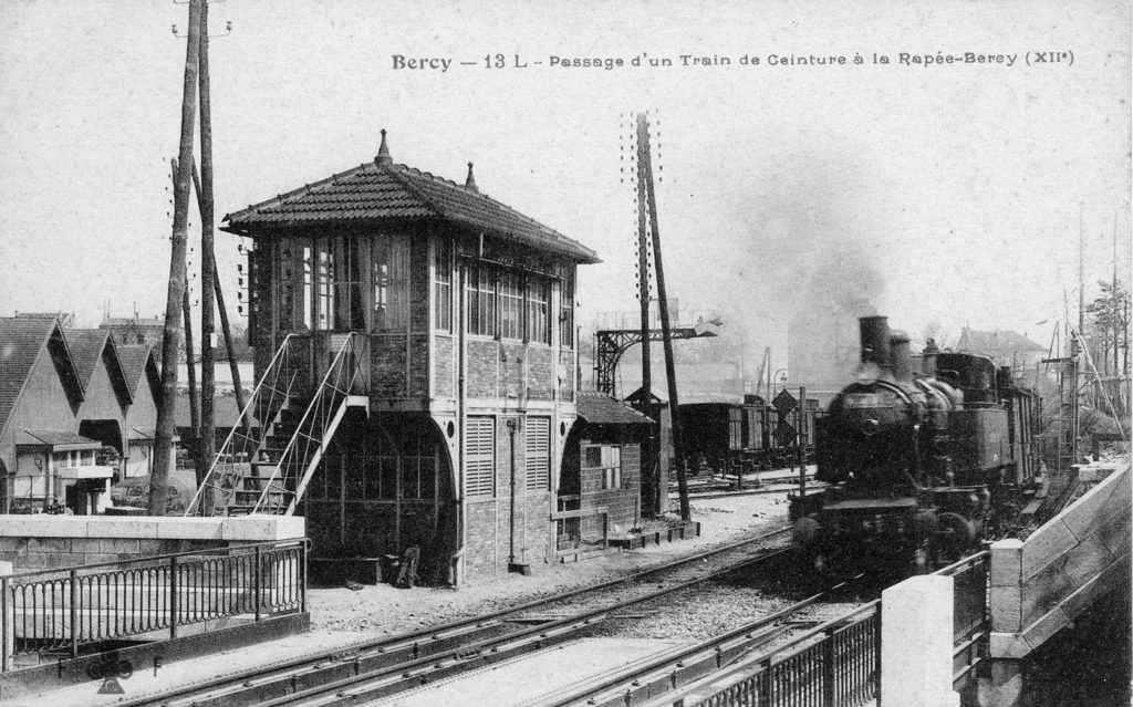 La Rapée Bercy Petite Ceinture Locomotive 230T