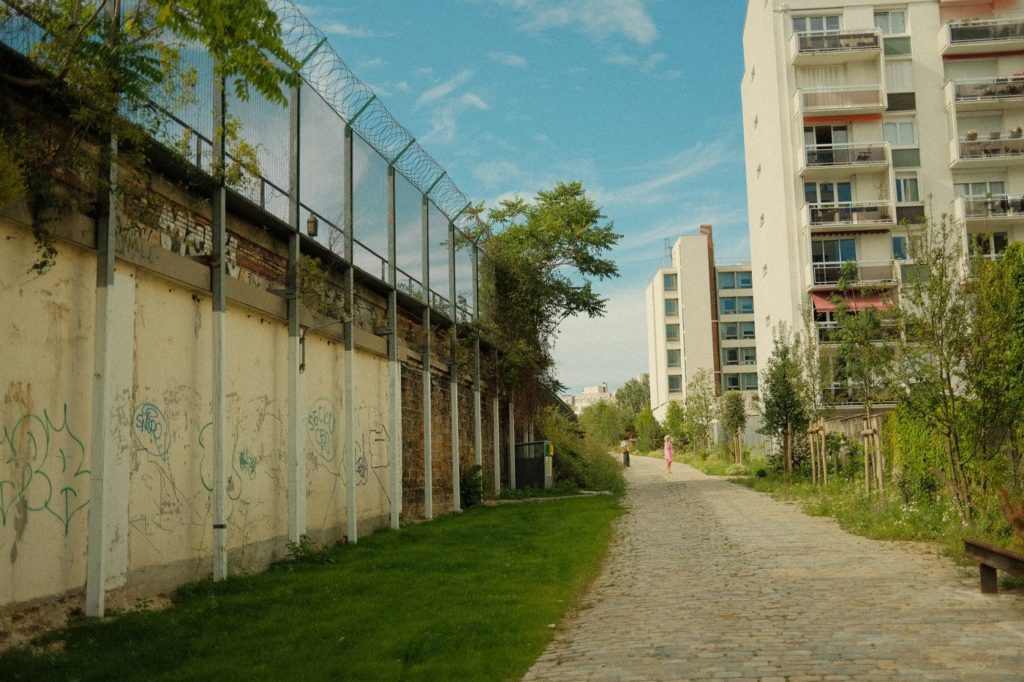 Bois de Charonne Petite Ceinture