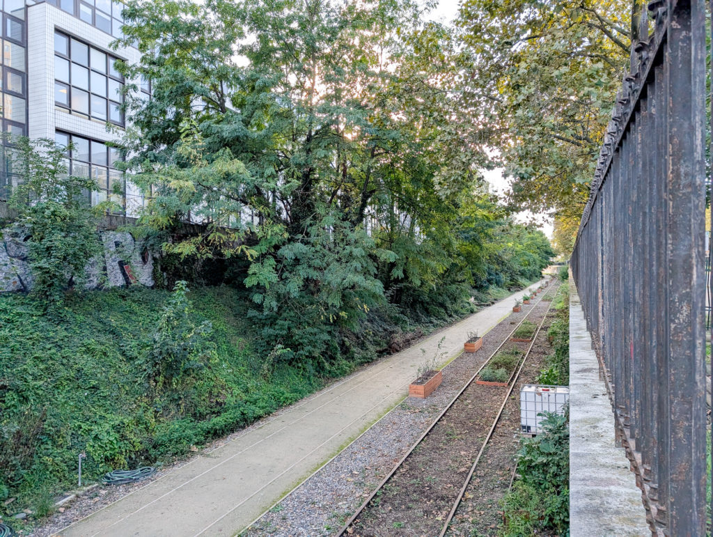 Jardin des Traverses Paris Petite Ceinture